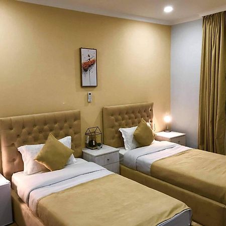 Book Hotel ティビリシ エクステリア 写真